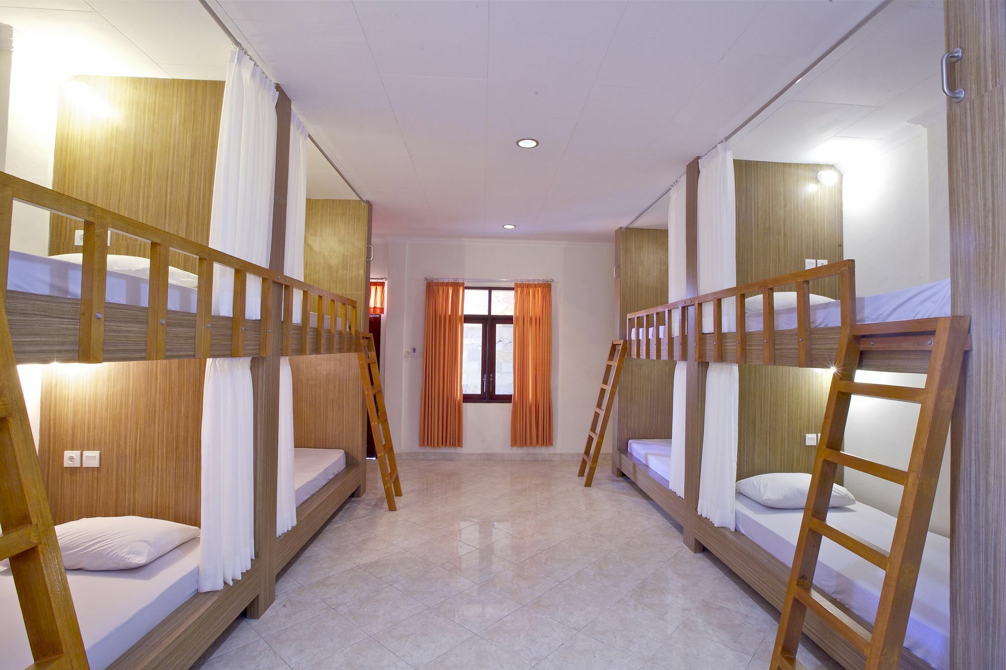 Kuta Dormitory At Simpang Inn Exteriör bild