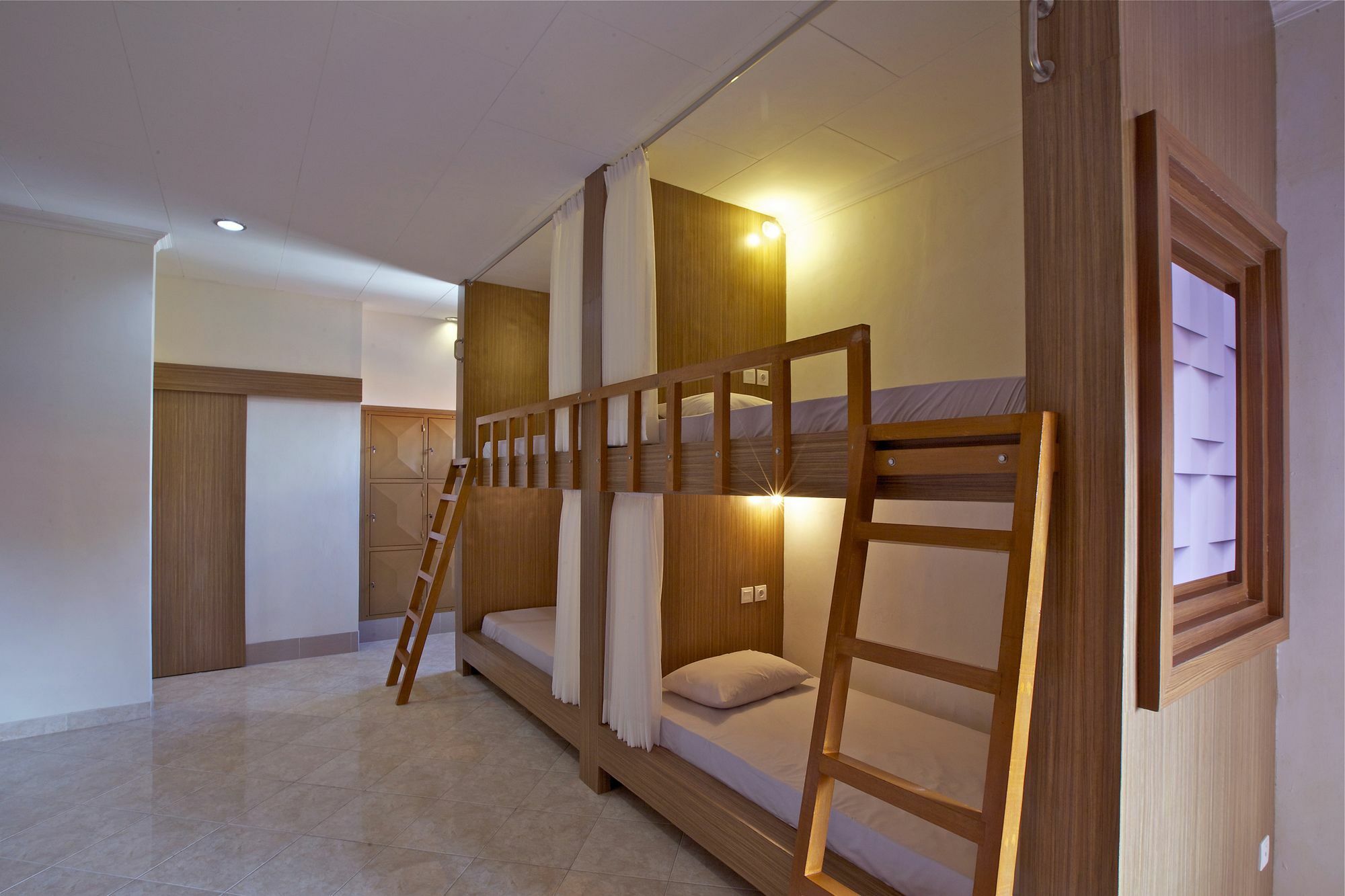 Kuta Dormitory At Simpang Inn Exteriör bild